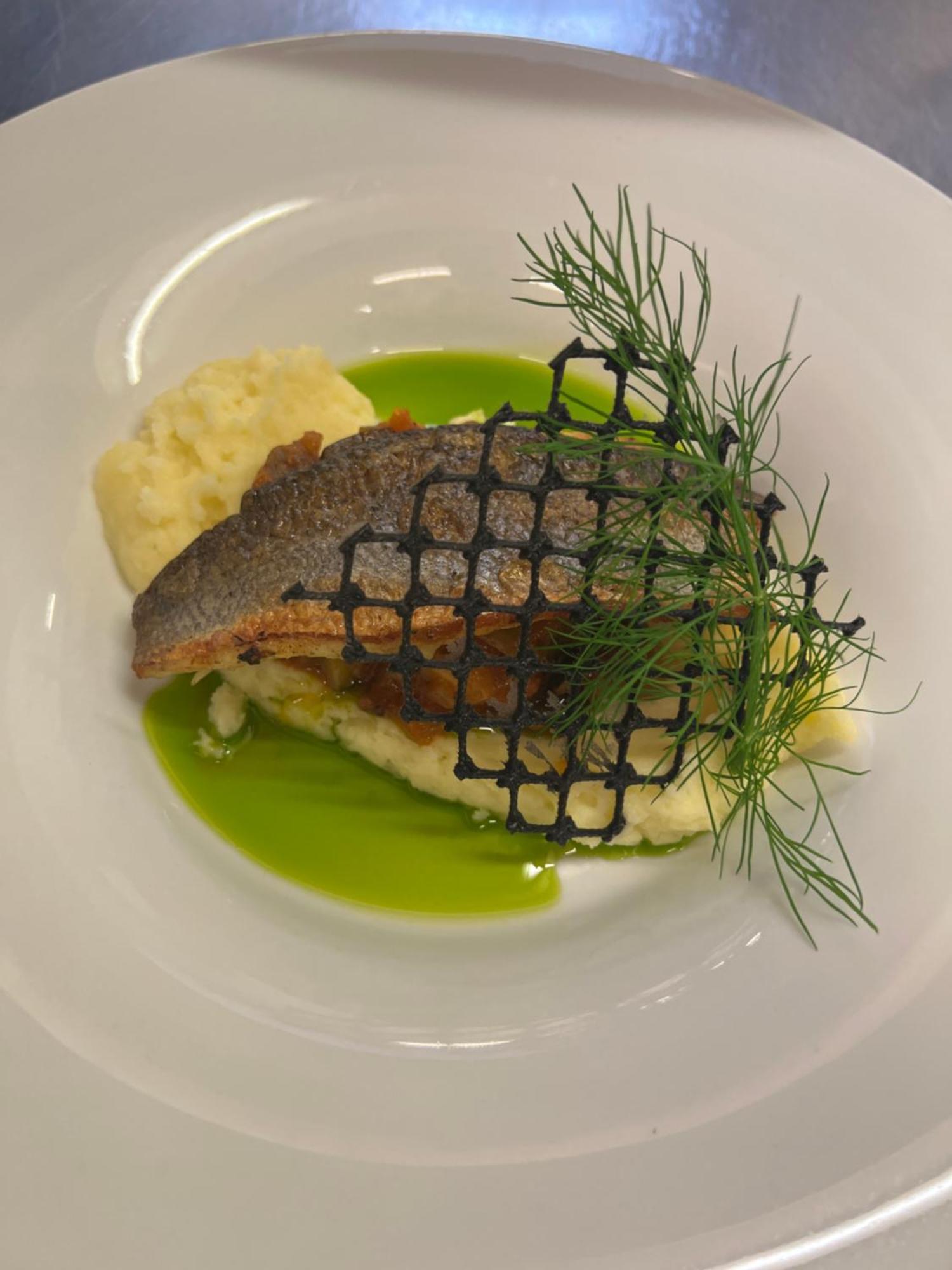 רדשטאדט Hotel Zum Jungen Roemer מראה חיצוני תמונה